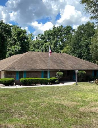 Roof Cleaning in St. Petersburg, FL