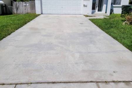 Driveway Cleaning Thumbnail